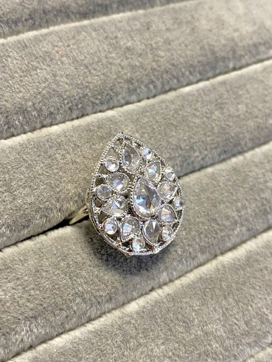 Small Antique Gold Ring - Clear - SOKORA JEWELSSmall Antique Gold Ring - ClearRING