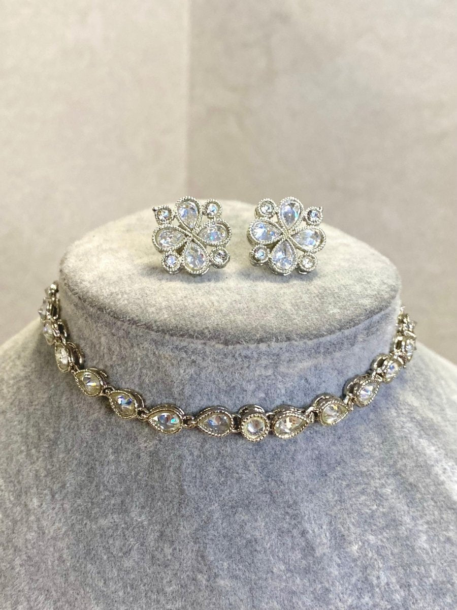 Small Dainty Silver Necklace & Tops Set - SOKORA JEWELSSmall Dainty Silver Necklace & Tops SetChoker Sets