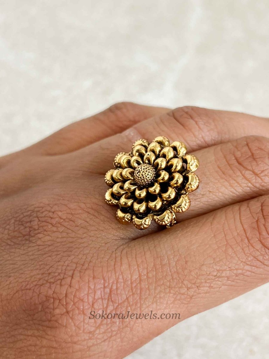 Small Floral Gold Ring - SOKORA JEWELSSmall Floral Gold RingRING