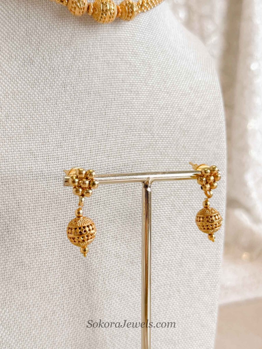 Small Gold Ball set - SOKORA JEWELSSmall Gold Ball setNECKLACE SETS
