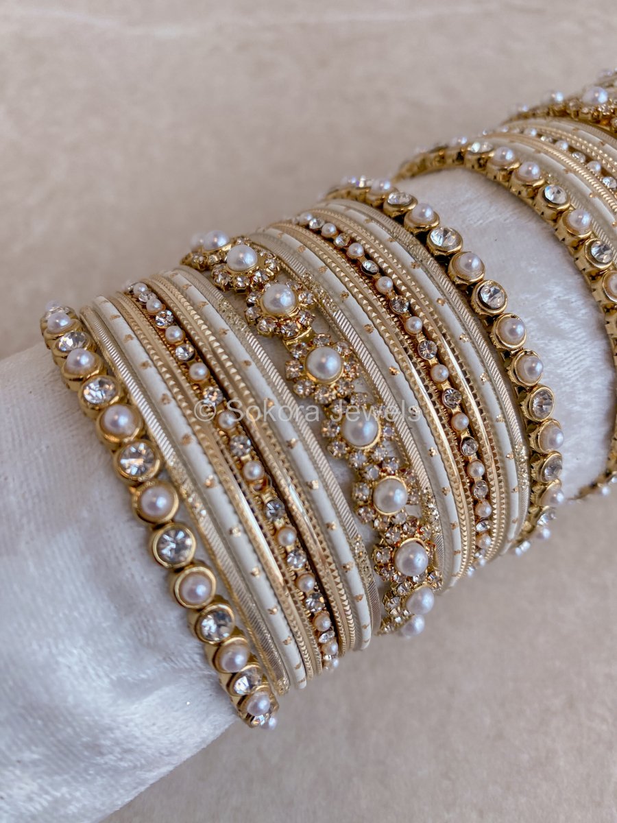 Small Gold & Ivory Daisy Bangle set - SOKORA JEWELSSmall Gold & Ivory Daisy Bangle setBANGLES