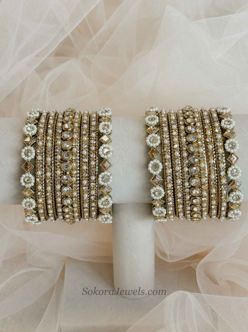 Small Golden Bangle set - SOKORA JEWELSSmall Golden Bangle setBANGLES