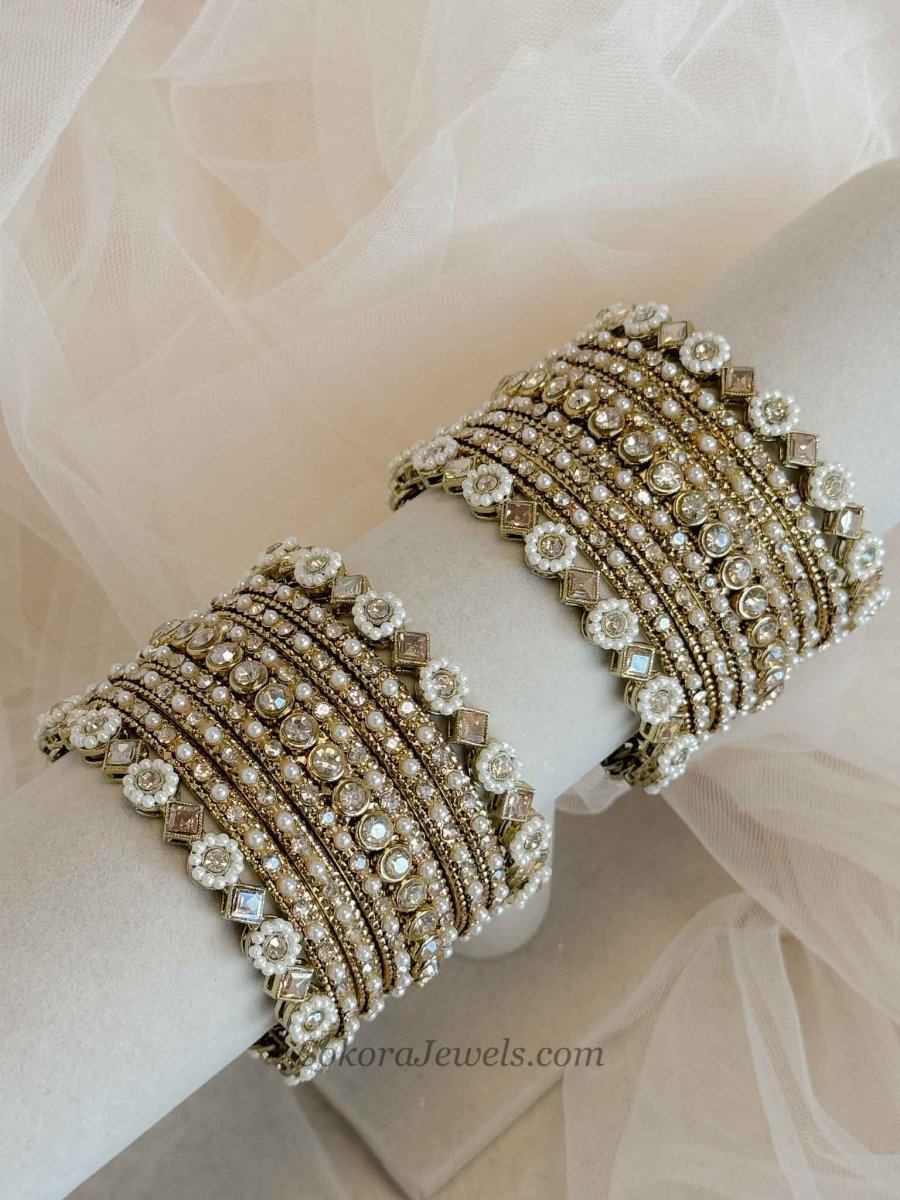 Small Golden Bangle set - SOKORA JEWELSSmall Golden Bangle setBANGLES