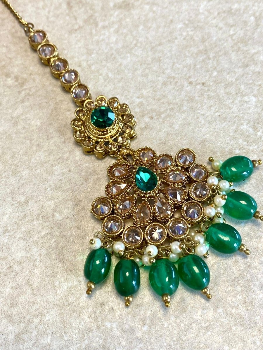 Small imperfections: Lucie Bridal Necklace Set - Green - SOKORA JEWELSSmall imperfections: Lucie Bridal Necklace Set - Green