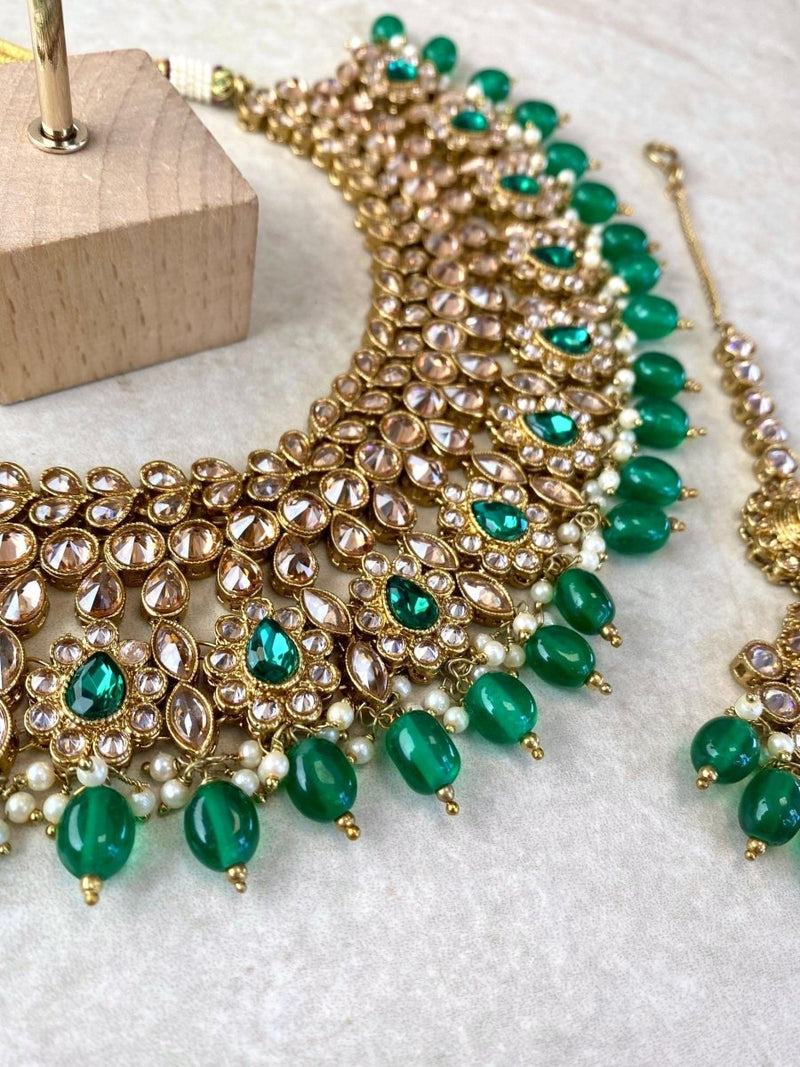 Small imperfections: Lucie Bridal Necklace Set - Green - SOKORA JEWELSSmall imperfections: Lucie Bridal Necklace Set - Green