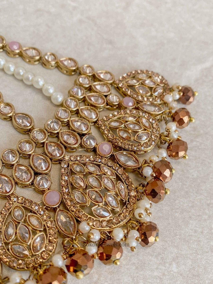 Small imperfections: Lucie Bridal Necklace Set - Pink/Brown - SOKORA JEWELSSmall imperfections: Lucie Bridal Necklace Set - Pink/Brown