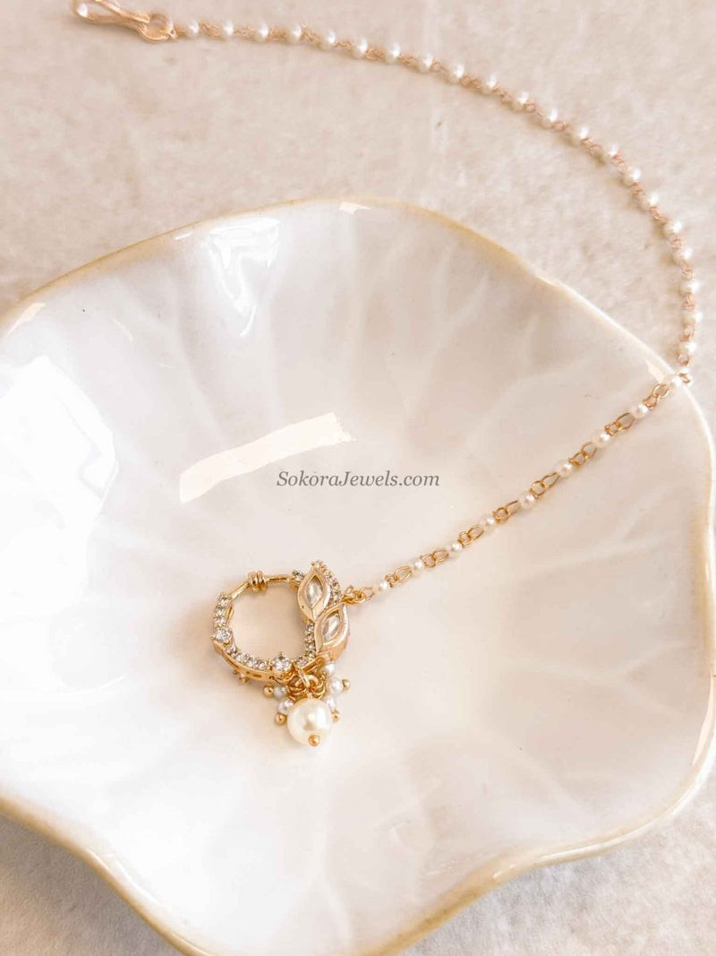 Small Kundan Leaf & Diamante Nose Ring - Clip on - SOKORA JEWELSSmall Kundan Leaf & Diamante Nose Ring - Clip on