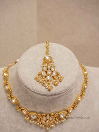 Small Kundan Necklace and Jhumka set - SOKORA JEWELSSmall Kundan Necklace and Jhumka set