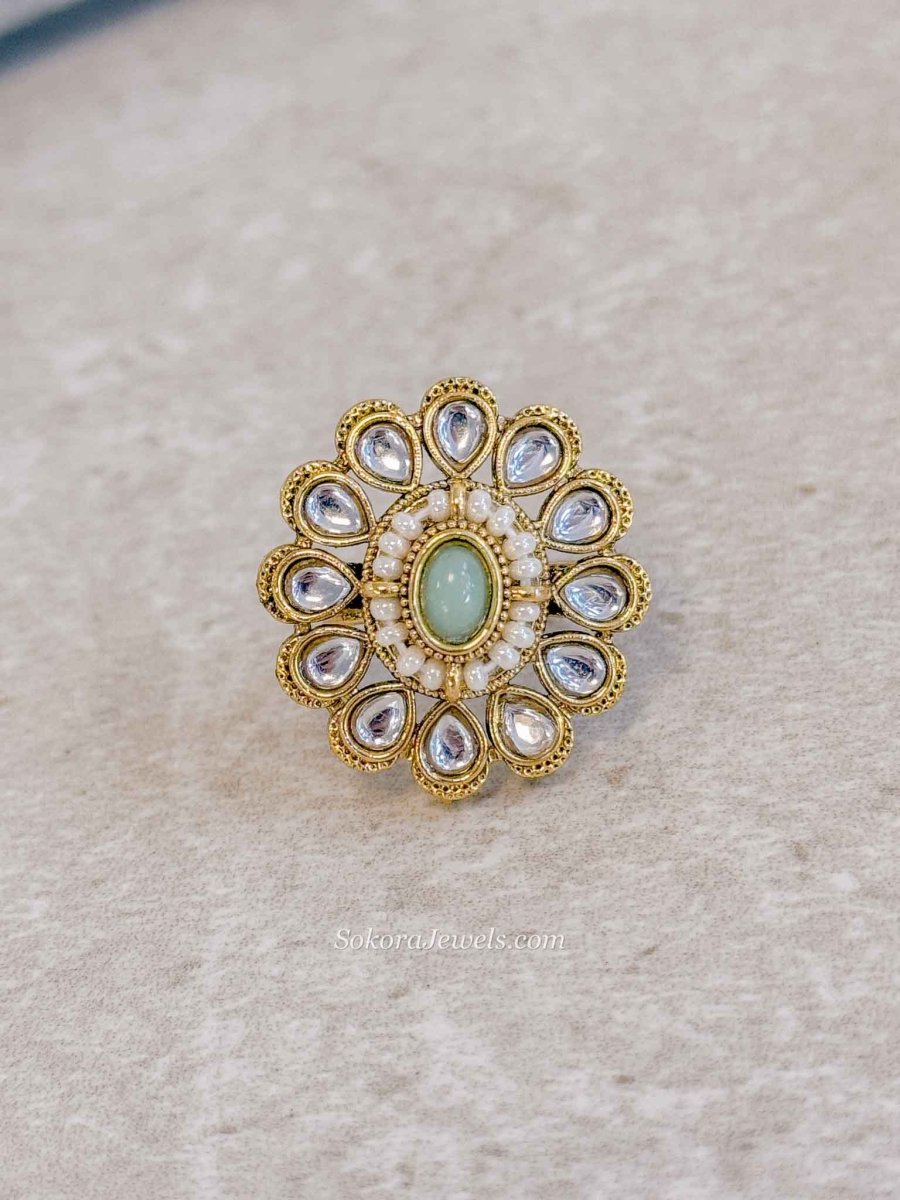 Small Kundan Oval Rings - SOKORA JEWELSSmall Kundan Oval RingsRING