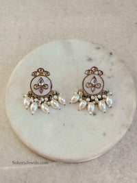 Small Mother of Pearl Earrings - SOKORA JEWELSSmall Mother of Pearl Earrings