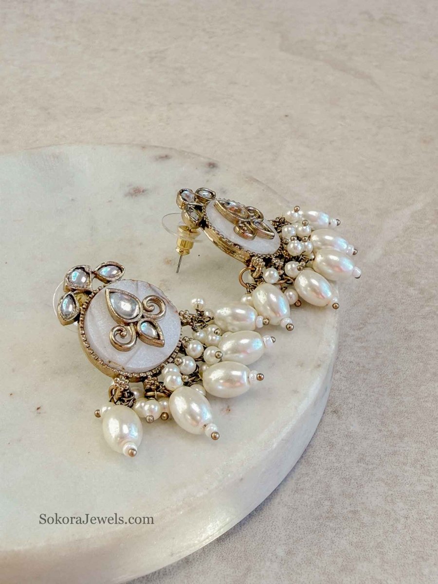 Small Mother of Pearl Earrings - SOKORA JEWELSSmall Mother of Pearl Earrings