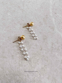 Small Pearl Chain Stud Earrings - 2 Colour Options - SOKORA JEWELSSmall Pearl Chain Stud Earrings - 2 Colour Optionsstuds and tops