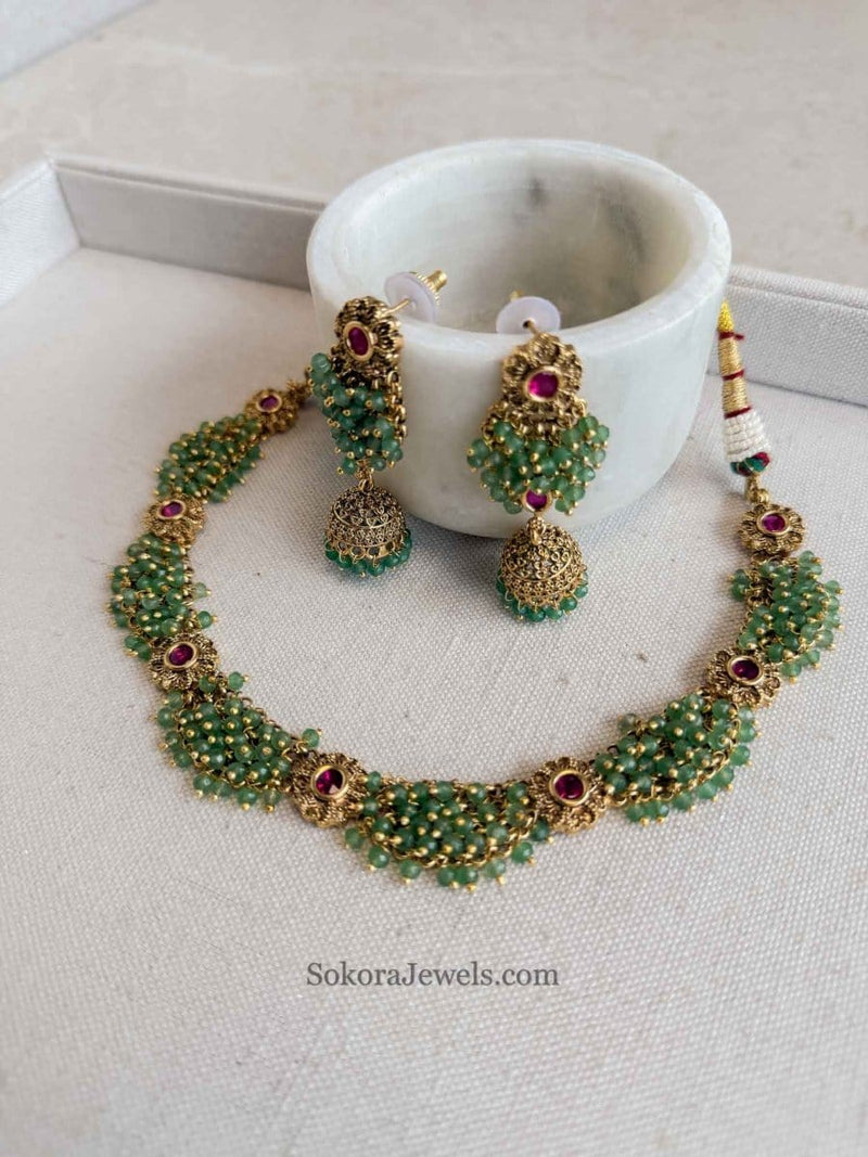 Small Scalloped Kundan set - SOKORA JEWELSSmall Scalloped Kundan set