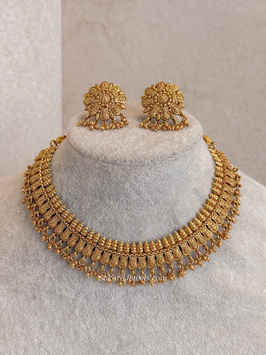 Small Temple Style Gold set - SOKORA JEWELSSmall Temple Style Gold setNECKLACE SETS