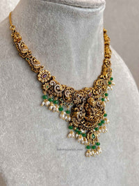 South Indian Temple Lakshmi Pendant Necklace Set - SOKORA JEWELSSouth Indian Temple Lakshmi Pendant Necklace Set