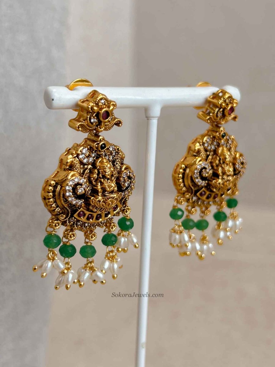 South Indian Temple Lakshmi Pendant Necklace Set - SOKORA JEWELSSouth Indian Temple Lakshmi Pendant Necklace Set