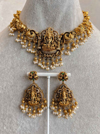 South Indian Temple Lakshmi Pendant Necklace Set with Pearls - SOKORA JEWELSSouth Indian Temple Lakshmi Pendant Necklace Set with Pearls