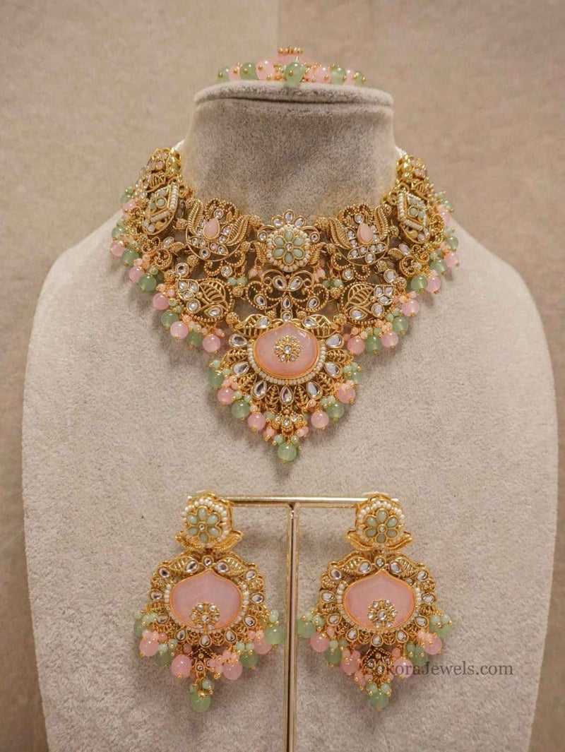 Srishti Faux Kundan Choker Set - SOKORA JEWELSSrishti Faux Kundan Choker Set
