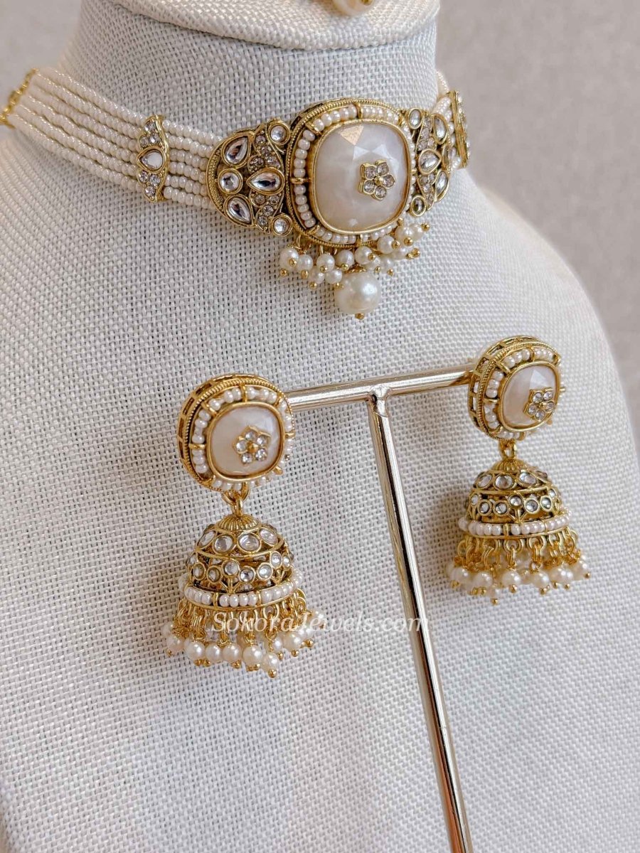 Srishti Small Faux Kundan Choker set - SOKORA JEWELSSrishti Small Faux Kundan Choker set