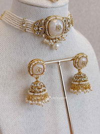 Srishti Small Faux Kundan Choker set - SOKORA JEWELSSrishti Small Faux Kundan Choker set