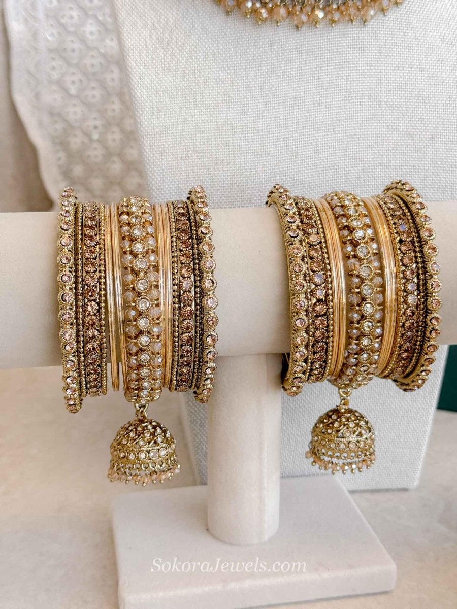 Subarna 4 Piece Jewelry Set Box - Golden - SOKORA JEWELSSubarna 4 Piece Jewelry Set Box - Golden
