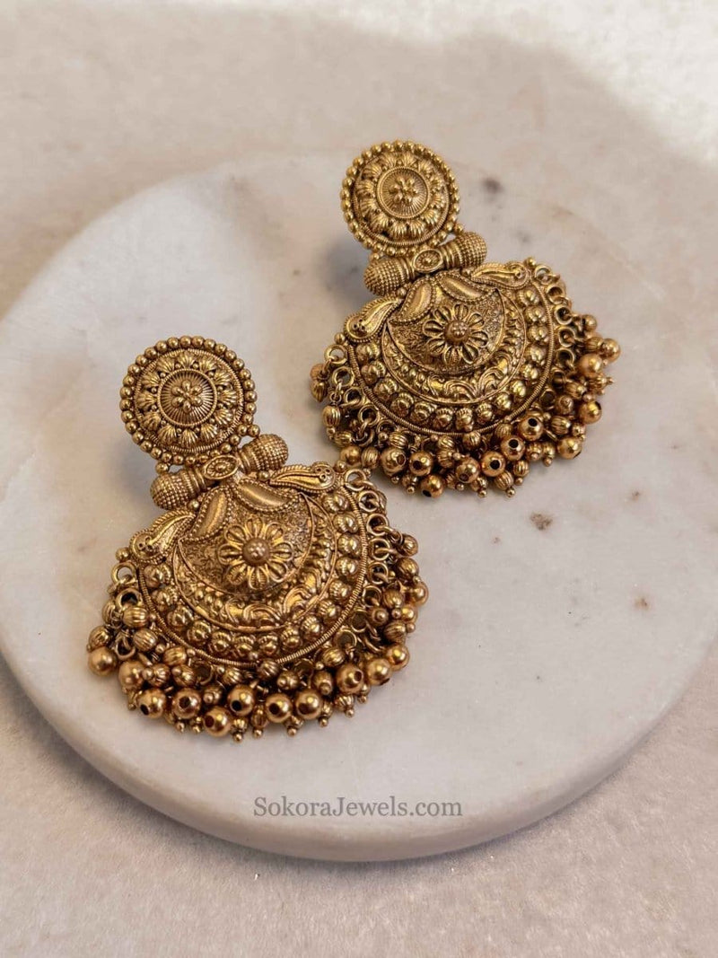Subarna Gold Earrings - SOKORA JEWELSSubarna Gold Earringsstuds and tops