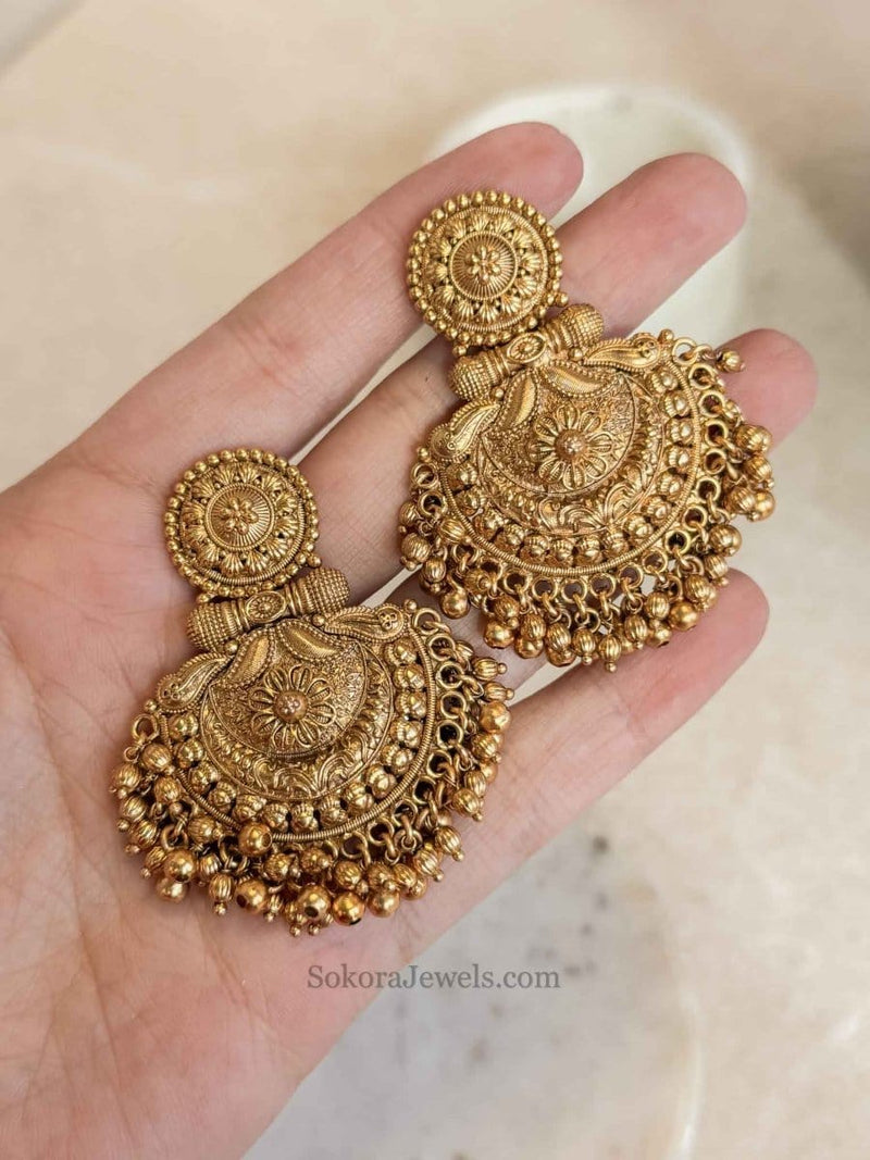 Subarna Gold Earrings - SOKORA JEWELSSubarna Gold Earringsstuds and tops