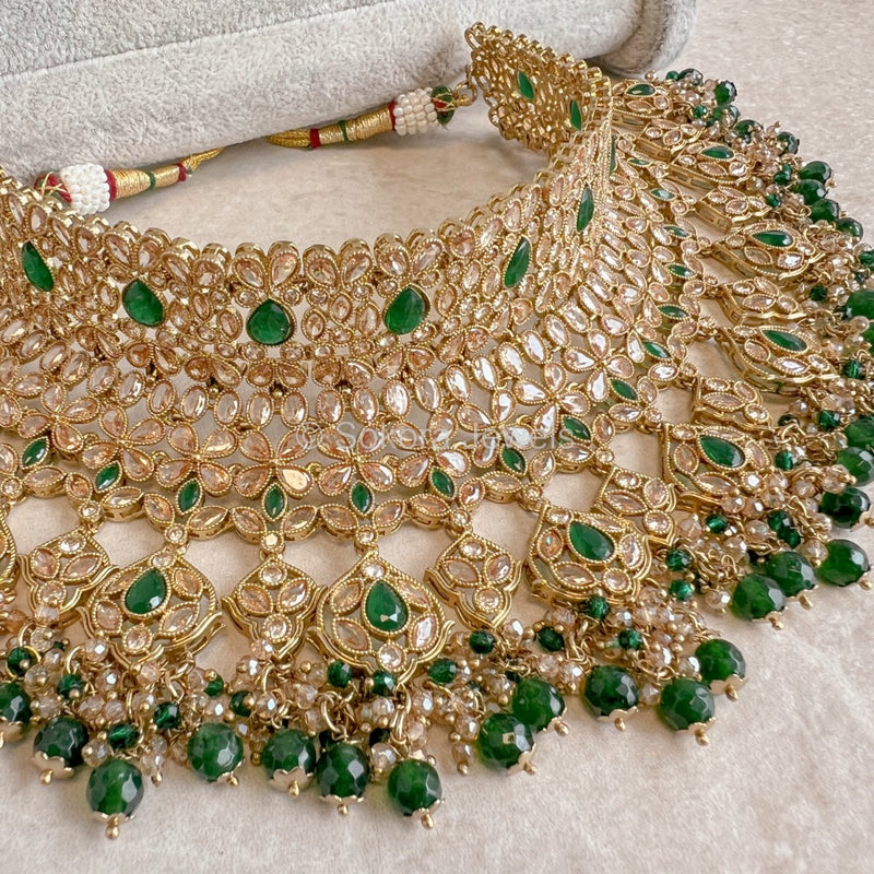 Sukhi Bridal Jewellery Set - Green - SOKORA JEWELSSukhi Bridal Jewellery Set - Green