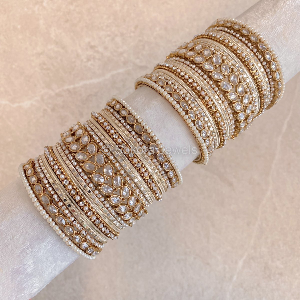 Sukhi Luxury Bangle Set - Clear - SOKORA JEWELSSukhi Luxury Bangle Set - ClearBANGLES