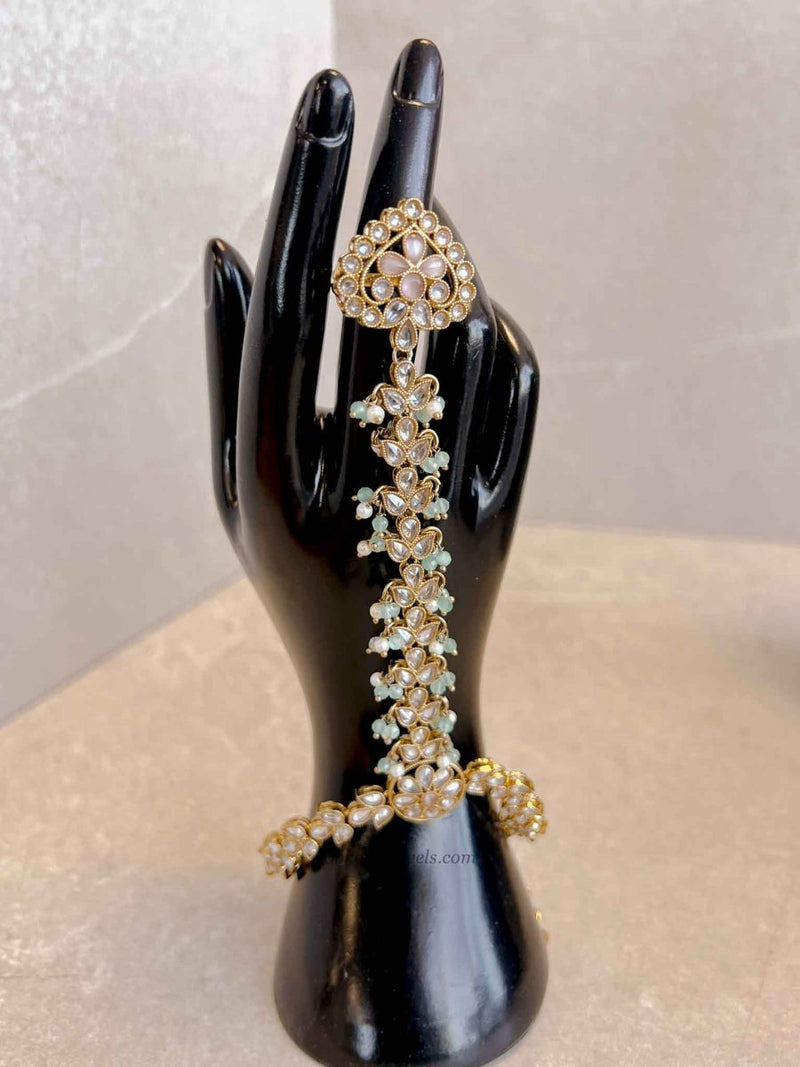 Taara Hand Chain - Pastel Clear - SOKORA JEWELSTaara Hand Chain - Pastel Clear