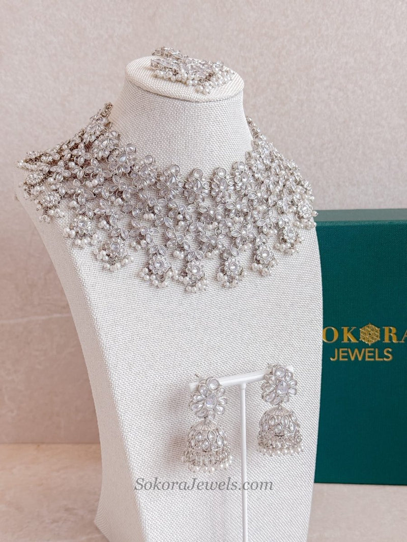 Tayyaba Bridal Jewellery Set - Silver - SOKORA JEWELSTayyaba Bridal Jewellery Set - Silver