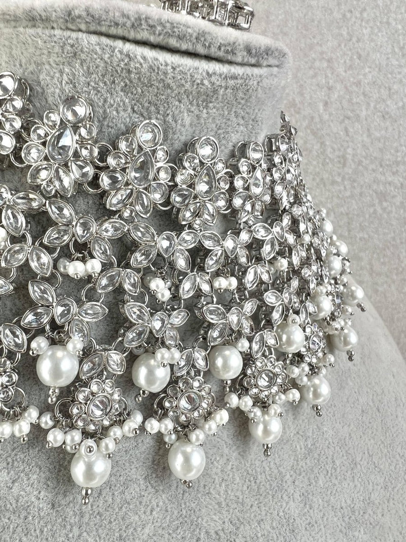 Tayyaba Necklace set - Silver - SOKORA JEWELSTayyaba Necklace set - Silver