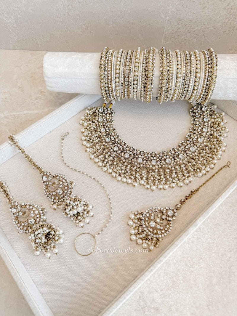 Tehmeena Antique Gold Complete Bridal Jewellery Set - SOKORA JEWELSTehmeena Antique Gold Complete Bridal Jewellery Set