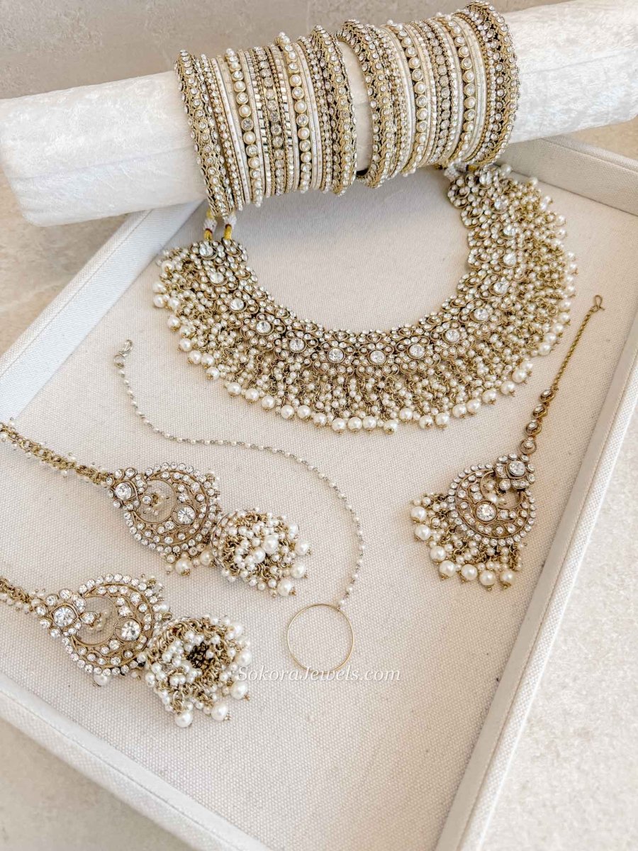 Tehmeena Antique Gold Complete Bridal Jewellery Set - SOKORA JEWELSTehmeena Antique Gold Complete Bridal Jewellery Set