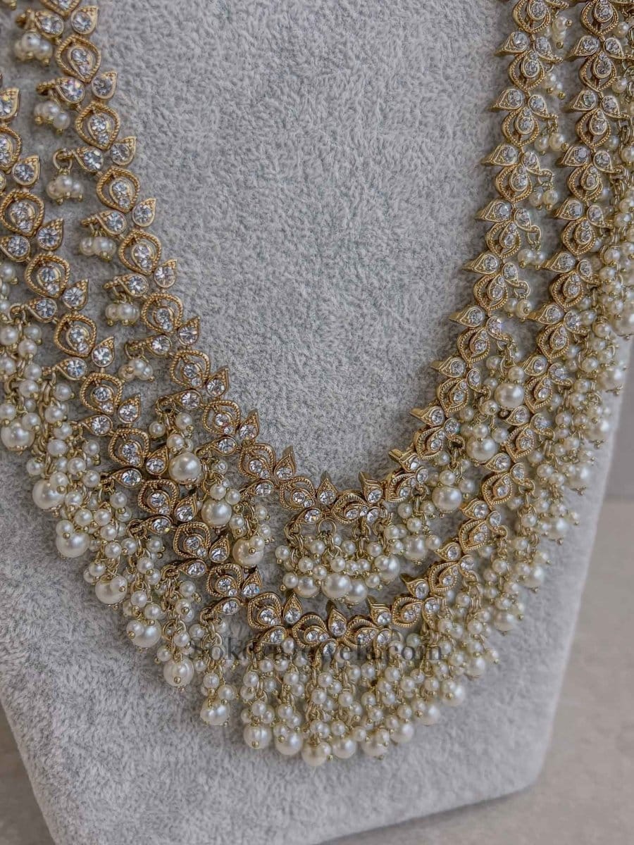 Tehmeena Pearl Long Haar Necklace - SOKORA JEWELSTehmeena Pearl Long Haar Necklace