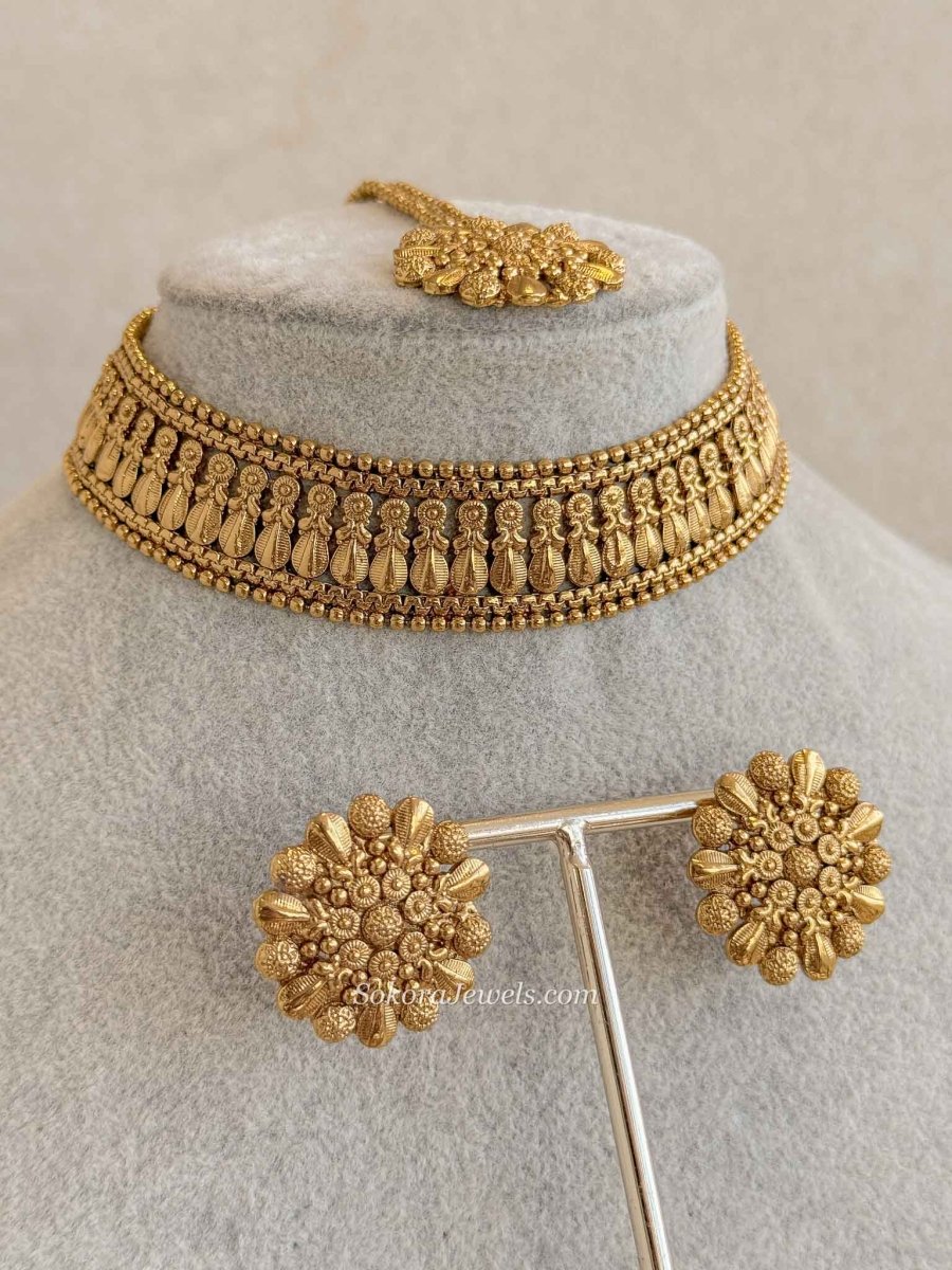 Temple Heritage Gold Choker Set - SOKORA JEWELSTemple Heritage Gold Choker SetNECKLACE SETS