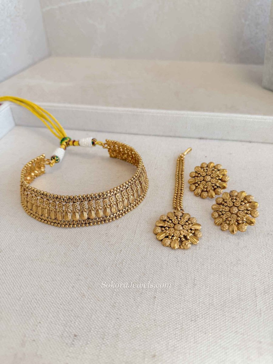 Temple Heritage Gold Choker Set - SOKORA JEWELSTemple Heritage Gold Choker SetNECKLACE SETS
