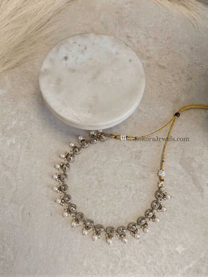 Thin Antique Gold Crystal Necklace - SOKORA JEWELSThin Antique Gold Crystal NecklaceChoker Sets