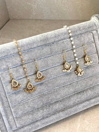 Tiny Earring and Tikka set - 2 Colours - SOKORA JEWELSTiny Earring and Tikka set - 2 Colours