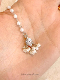 Tiny Silver & Pearl Earring and Tikka set - SOKORA JEWELSTiny Silver & Pearl Earring and Tikka set