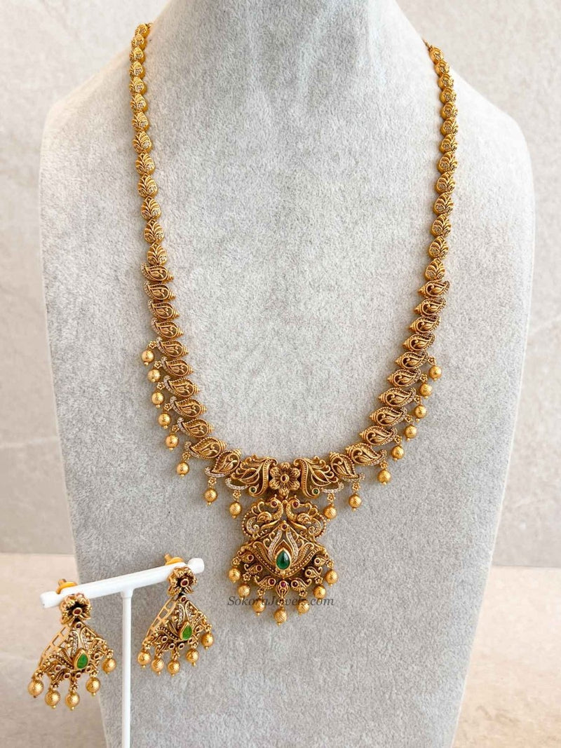 Traditional Mala Set with Ruby and Green Stones - SOKORA JEWELSTraditional Mala Set with Ruby and Green Stones