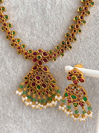 Traditional Mala Set with Ruby and Green Stones - SOKORA JEWELSTraditional Mala Set with Ruby and Green Stones