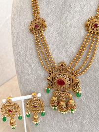 Traditional Square Pendant Mala Set with Ruby and Green Stones - SOKORA JEWELSTraditional Square Pendant Mala Set with Ruby and Green Stones