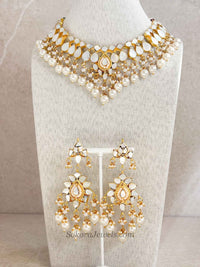V-Shape Mother of Pearl Necklace and Earring Set – Gold Plated - SOKORA JEWELSV-Shape Mother of Pearl Necklace and Earring Set – Gold Plated