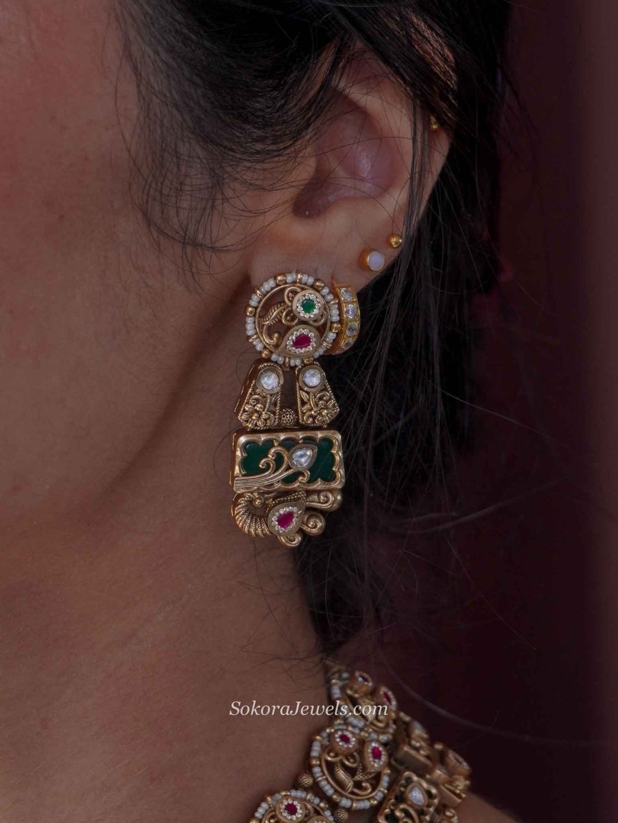 Vine Leaf Heritage Necklace Set – Ruby, Emerald & Kundan - SOKORA JEWELSVine Leaf Heritage Necklace Set – Ruby, Emerald & Kundan