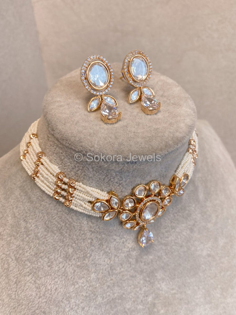 Viola Kundan Choker Set - Pearl - SOKORA JEWELSViola Kundan Choker Set - PearlNECKLACE SETS