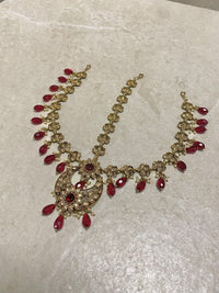 Antique Gold Mathapatti - Maroon