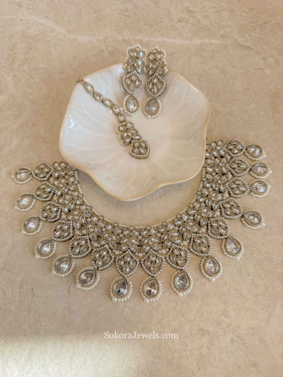 Yashnee Clear Crystal Bridal Necklace Set - SOKORA JEWELSYashnee Clear Crystal Bridal Necklace Set