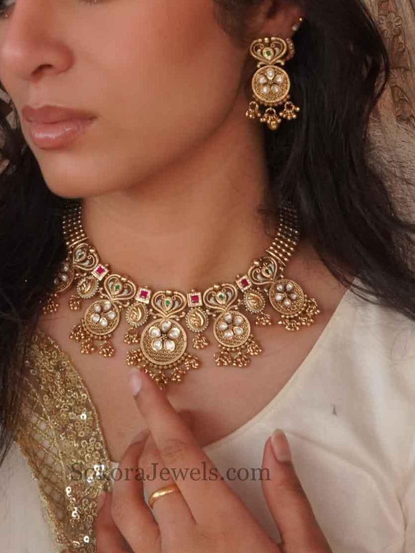 Yogitha Kundan Necklace set - SOKORA JEWELSYogitha Kundan Necklace set