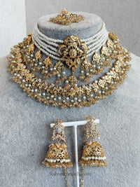 Zahara Golden Bridal Choker Set - SOKORA JEWELSZahara Golden Bridal Choker Set